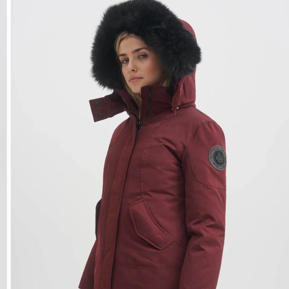 NWT Toboggan Canada Emma Down Insulated Parka Size Medium